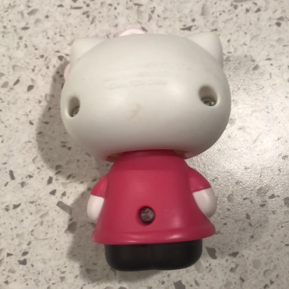 Hello kitty! ♡ - Picture 3 of 4